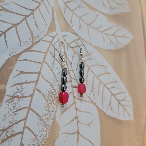 Vintage Silver Tone Earrings Lightweight Dangle Drop, Black Pink Elegant - Picture 4 of 5